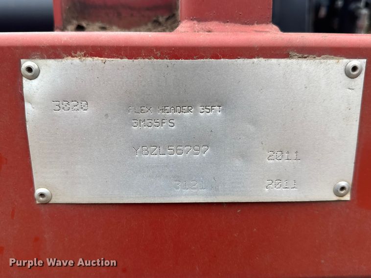 image for item MX9101 2011 Case IH 3020 Terra Flex flex head