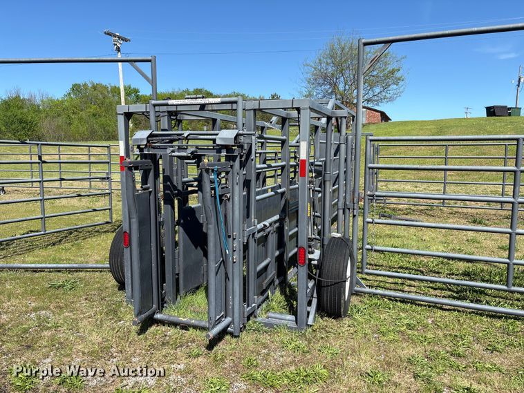 image for item NK9067 Rawhide portable corral 