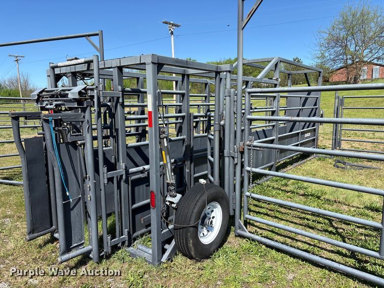 image for item NK9067 Rawhide portable corral 