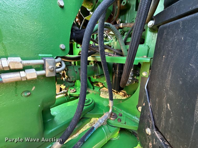 image for item NK9156 2013 John Deere 9560R 4WD tractor