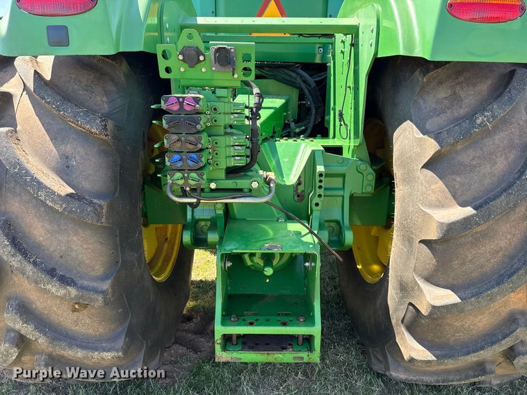 image for item NK9156 2013 John Deere 9560R 4WD tractor