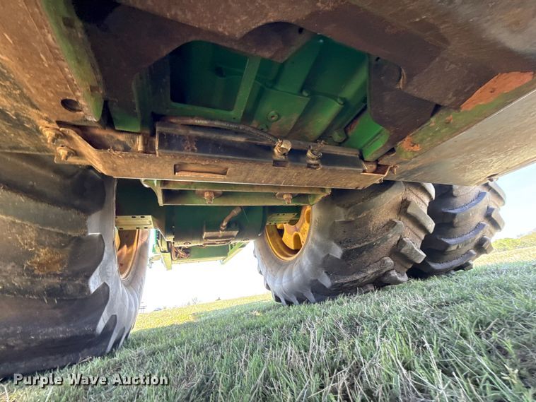 image for item NK9156 2013 John Deere 9560R 4WD tractor