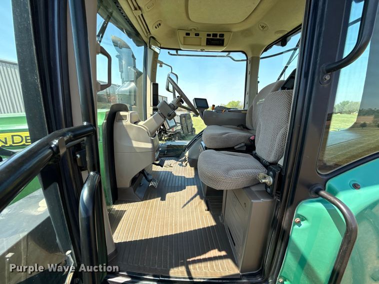 image for item NK9156 2013 John Deere 9560R 4WD tractor