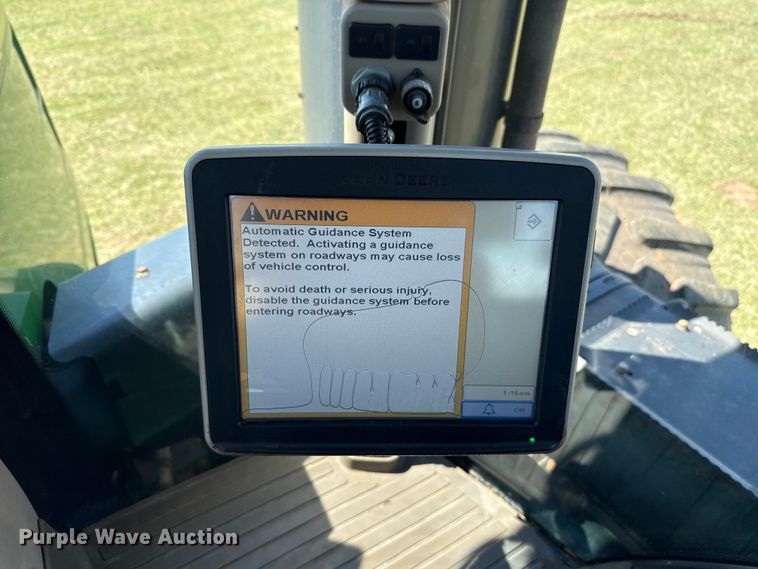 image for item NK9156 2013 John Deere 9560R 4WD tractor