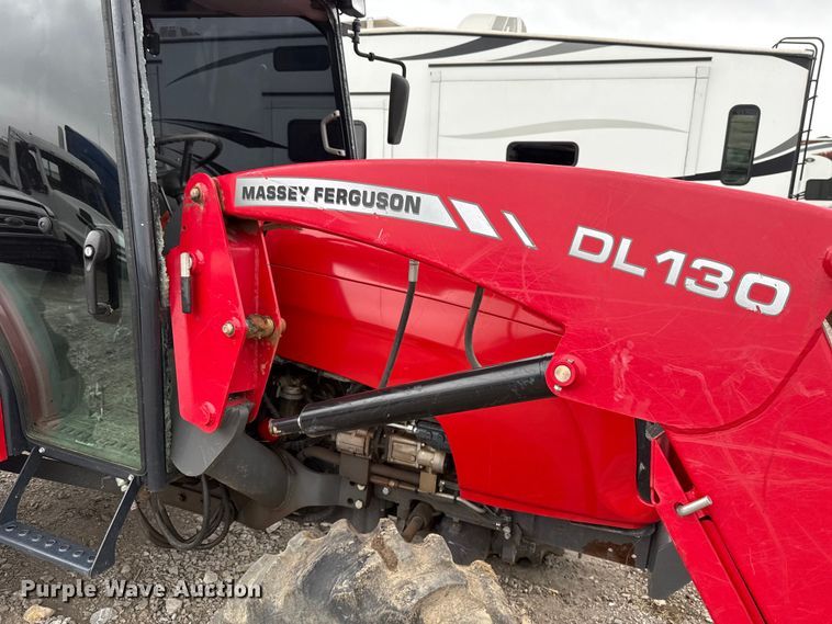 image for item YA2739 2012 Massey Ferguson MF1660 MFWD tractor