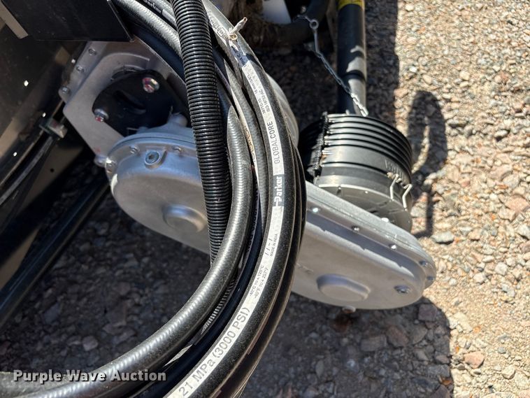 image for item YA2990 2024 MacDon FD235 flex draper head