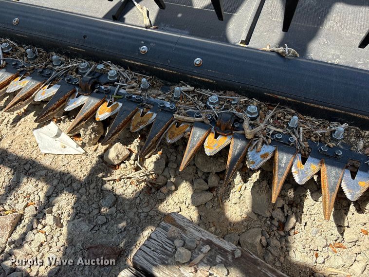 image for item YA2990 2024 MacDon FD235 flex draper head