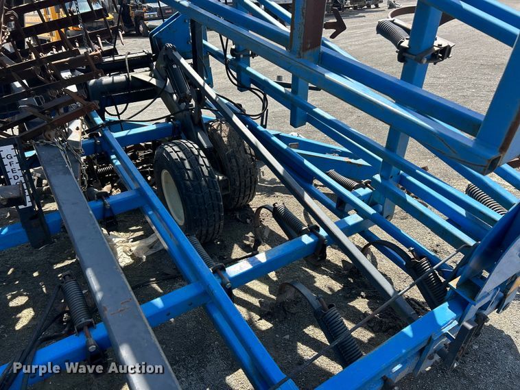 image for item YA3028 DMI Tiger Mate II field cultivator