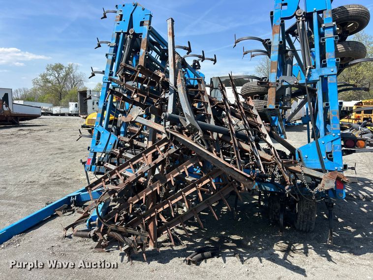 image for item YA3028 DMI Tiger Mate II field cultivator