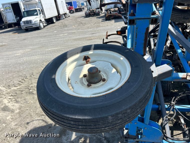 image for item YA3028 DMI Tiger Mate II field cultivator