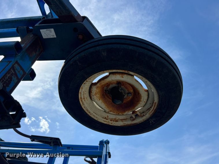 image for item YA3028 DMI Tiger Mate II field cultivator