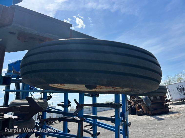 image for item YA3028 DMI Tiger Mate II field cultivator