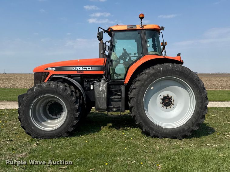 image for item YA3182 2009 AGCO DT240A MFWD tractor