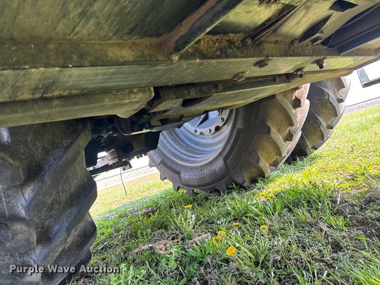 image for item YA3182 2009 AGCO DT240A MFWD tractor