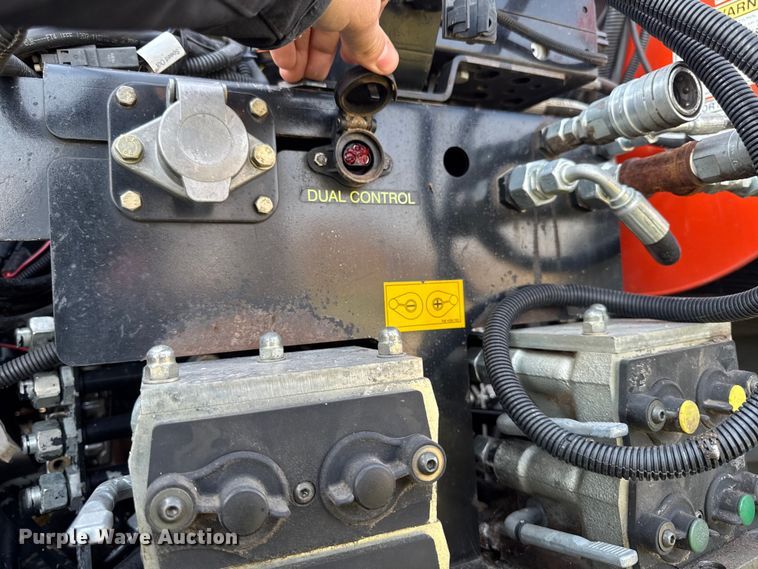 image for item YA3182 2009 AGCO DT240A MFWD tractor