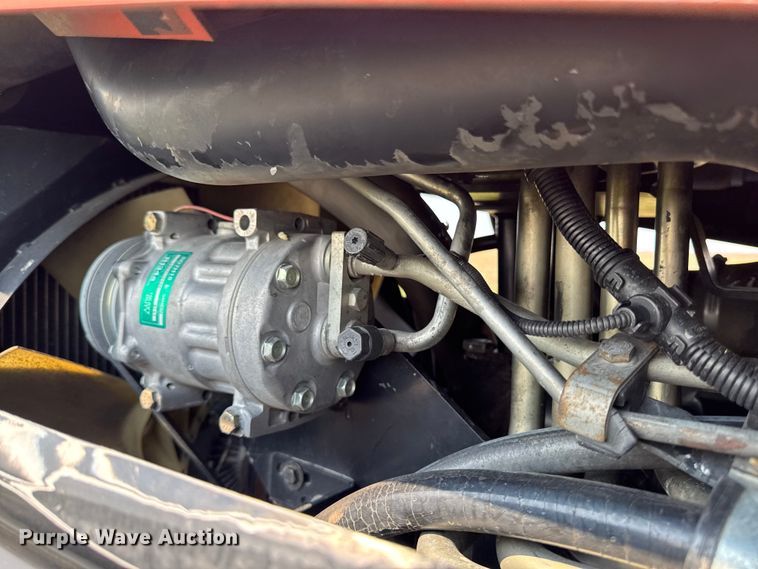 image for item YA3182 2009 AGCO DT240A MFWD tractor