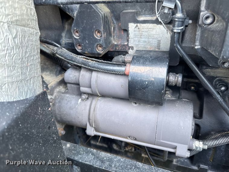 image for item YA3182 2009 AGCO DT240A MFWD tractor