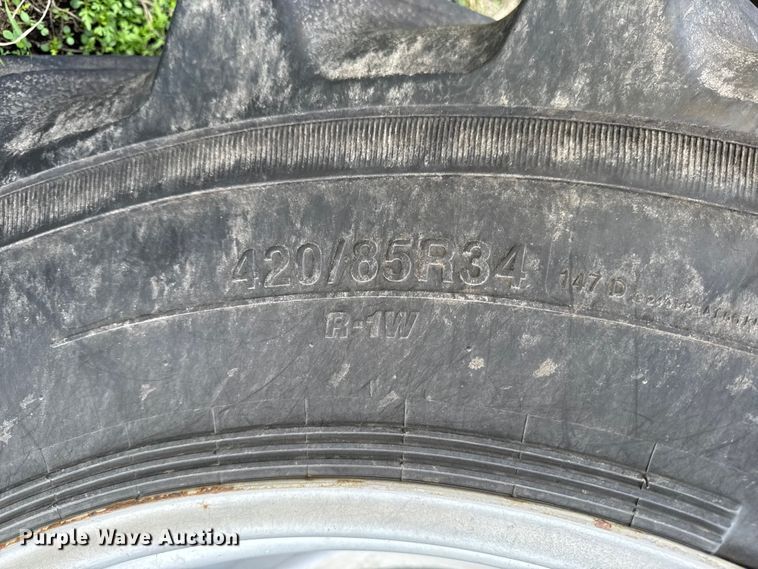 image for item YA3182 2009 AGCO DT240A MFWD tractor