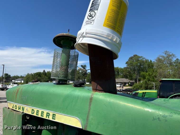 image for item YA3214 John Deere 4020 tractor