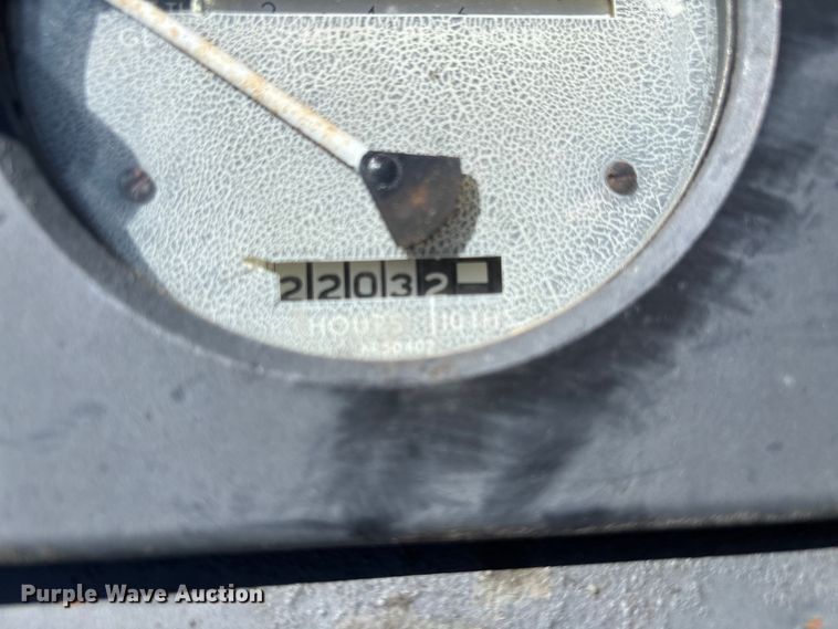 image for item YA3214 John Deere 4020 tractor