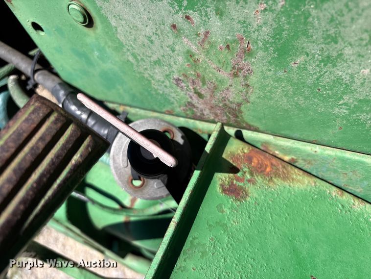 image for item YA3214 John Deere 4020 tractor