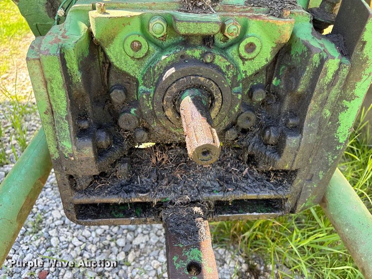 image for item YA3214 John Deere 4020 tractor