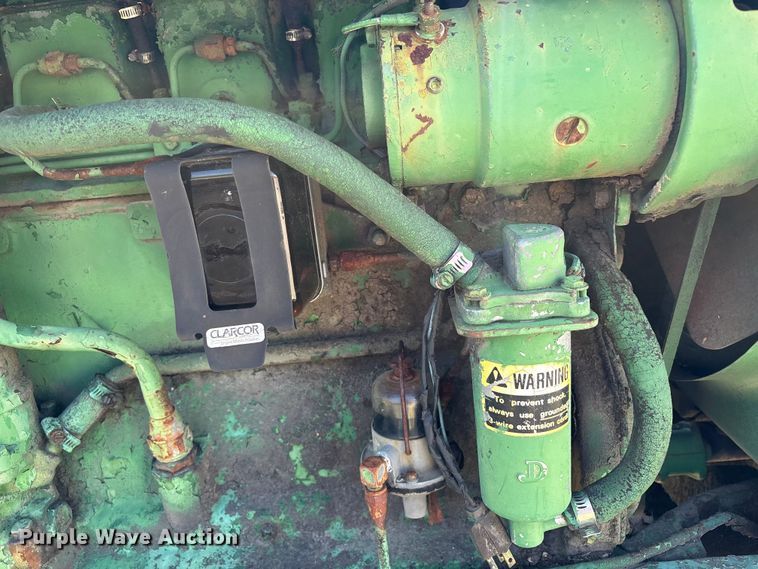 image for item YA3214 John Deere 4020 tractor