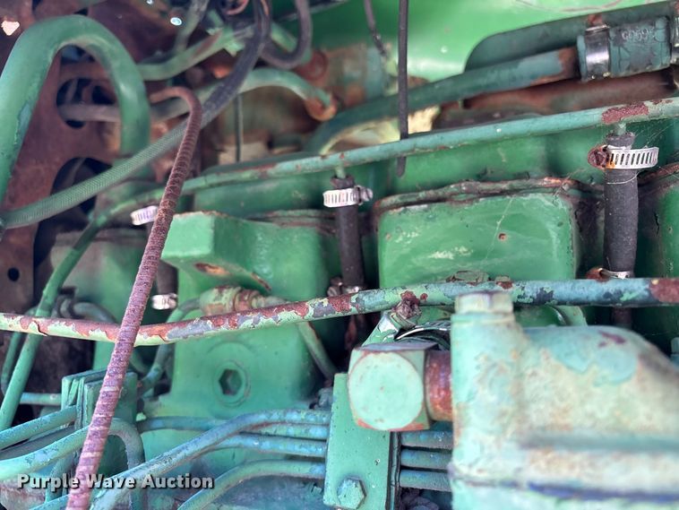 image for item YA3214 John Deere 4020 tractor