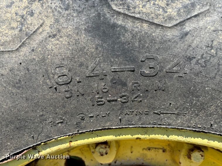 image for item YA3214 John Deere 4020 tractor