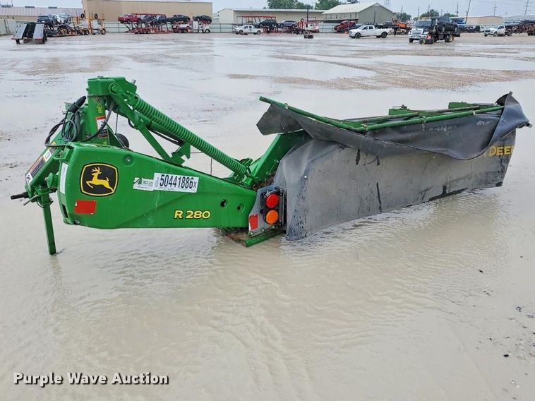 image for item YA3377 2023 John Deere R280 disc mower
