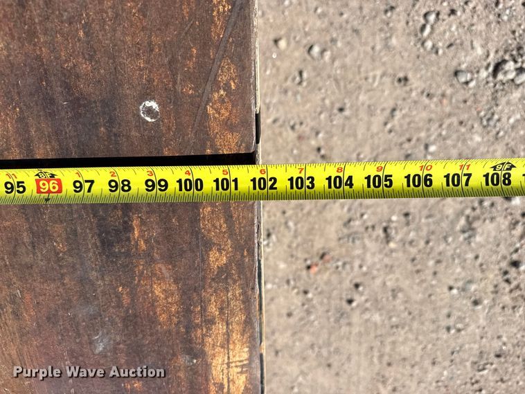 image for item DH1956 2001 Landoll 660B drop tilt deck equipment trailer