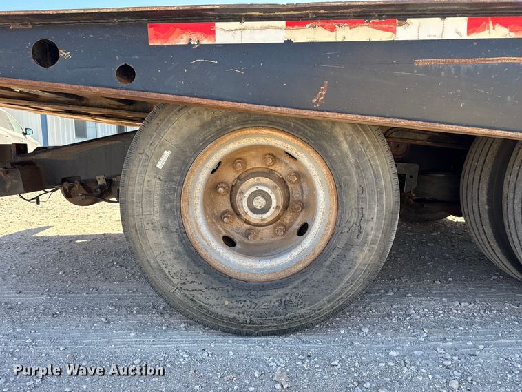 image for item DH1956 2001 Landoll 660B drop tilt deck equipment trailer