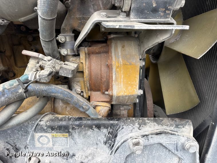 image for item DO8505 2003 Peterbilt 379 semi truck