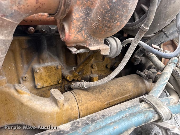 image for item DO8505 2003 Peterbilt 379 semi truck