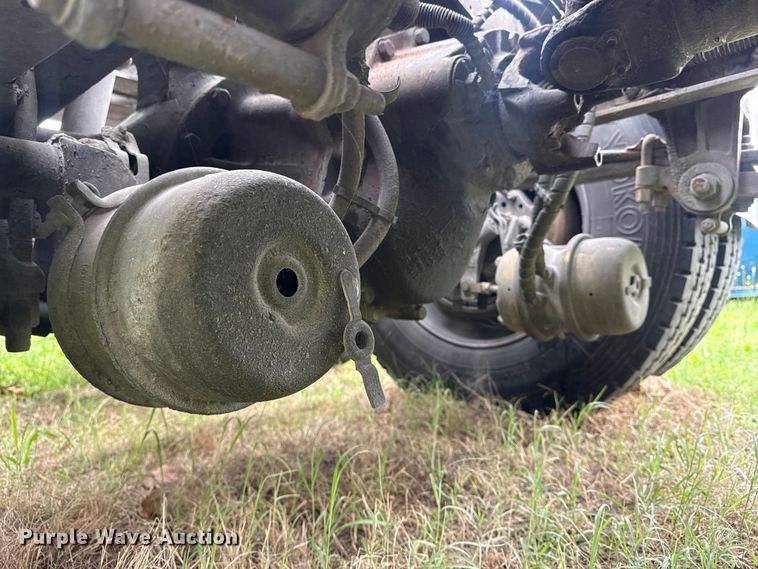 image for item DO8505 2003 Peterbilt 379 semi truck