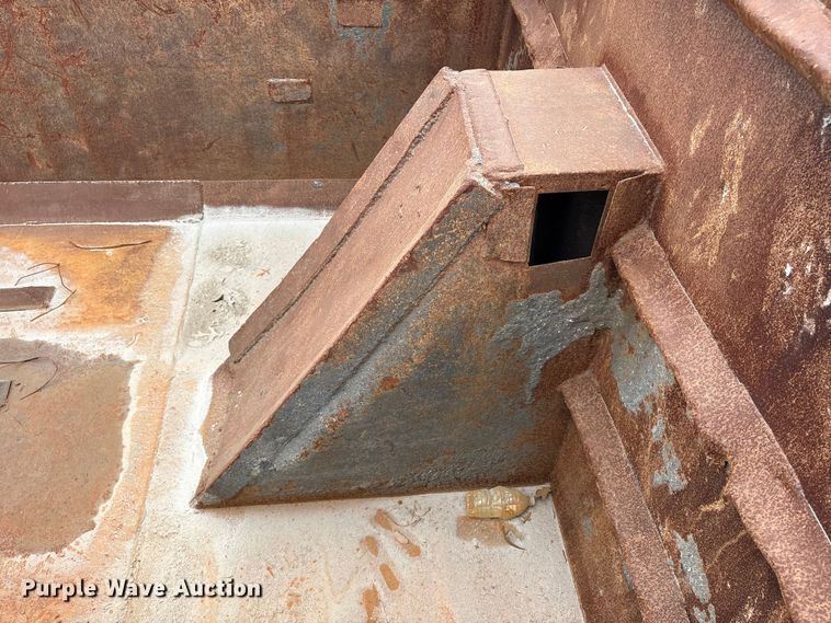 image for item DT2883 OX Bodies dump bed