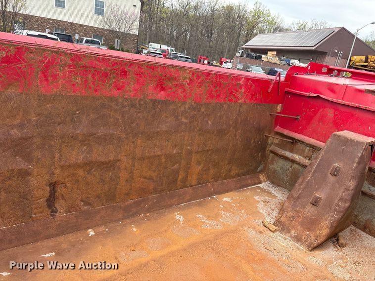 image for item DT2884 Dump bed