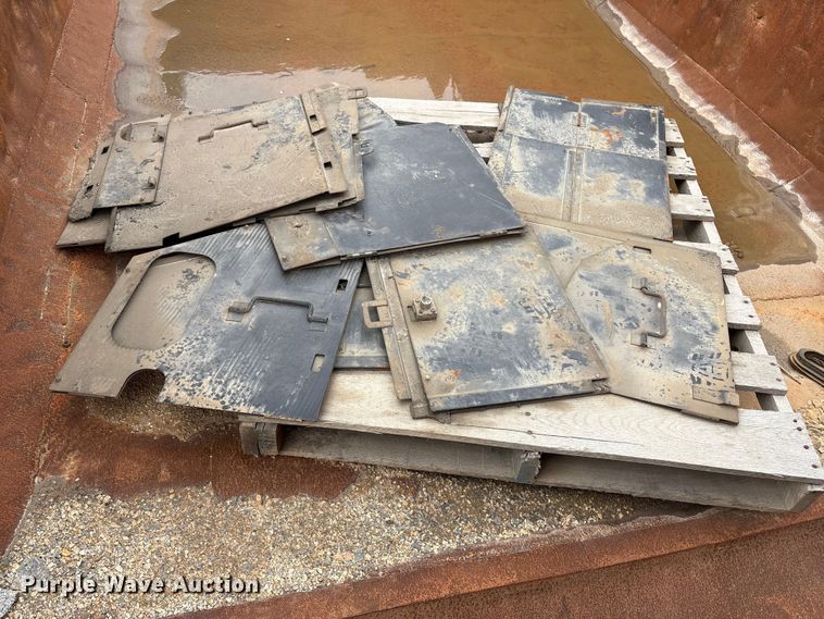 image for item DT2886 OX Bodies dump bed