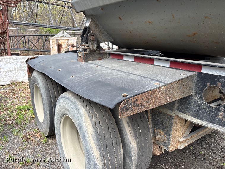 image for item DT2888 2010 Smith Co S2-40-34 side dump trailer