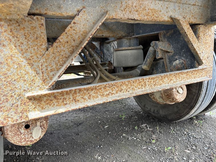 image for item DT2888 2010 Smith Co S2-40-34 side dump trailer