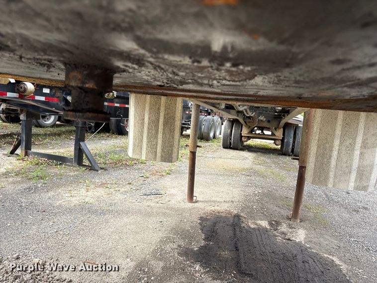 image for item DT2888 2010 Smith Co S2-40-34 side dump trailer