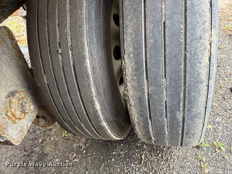 image for item DT2888 2010 Smith Co S2-40-34 side dump trailer