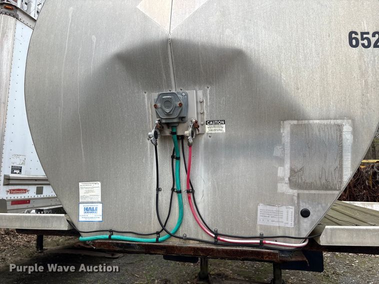 image for item DT2889 2006 Polar asphalt trailer