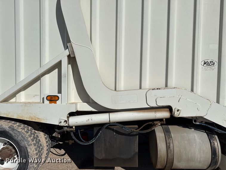 image for item DZ5406 2015 Autocar Xpeditor refuse truck