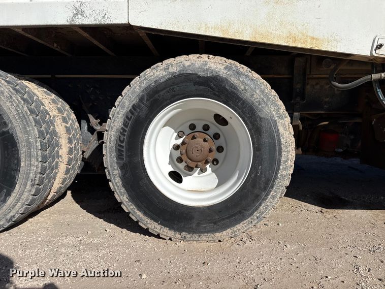 image for item DZ5406 2015 Autocar Xpeditor refuse truck