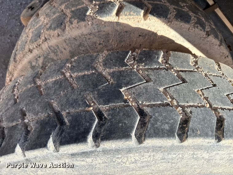 image for item DZ5406 2015 Autocar Xpeditor refuse truck