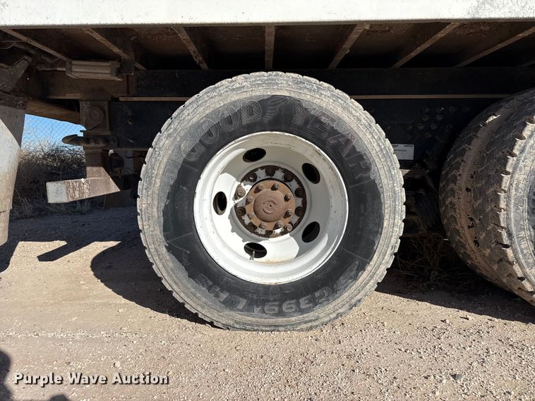 image for item DZ5406 2015 Autocar Xpeditor refuse truck