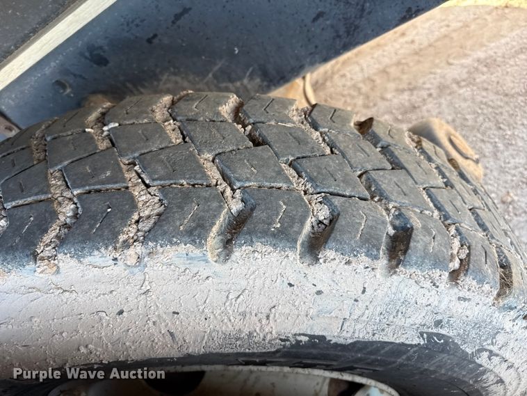 image for item DZ5406 2015 Autocar Xpeditor refuse truck