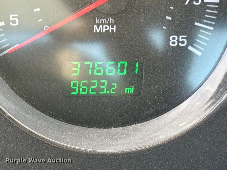 image for item DZ5414 2016 Kenworth T800 truck cab and chassis