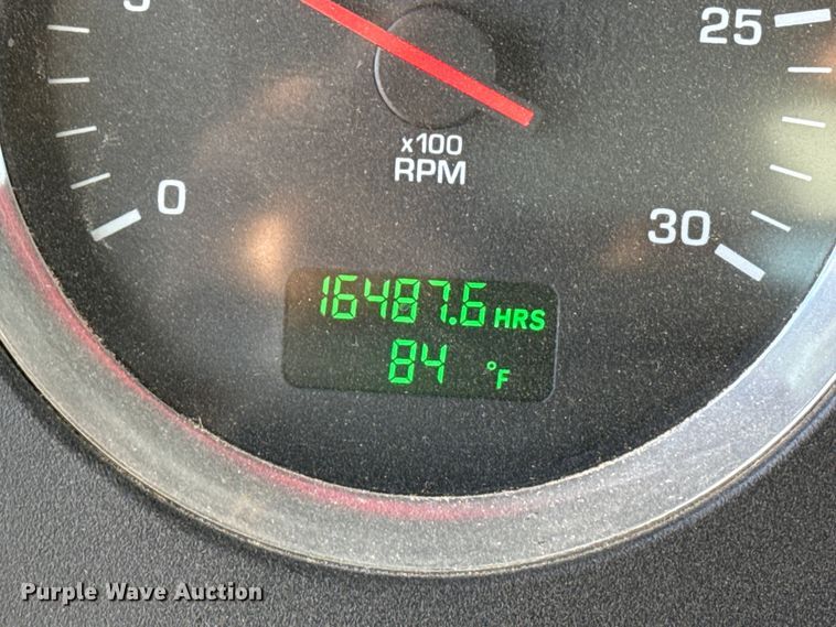 image for item DZ5414 2016 Kenworth T800 truck cab and chassis